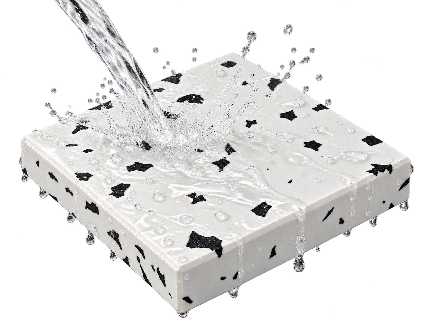 Wasserstrahl und Wassertropfen auf einer trastic Vollkernplatte